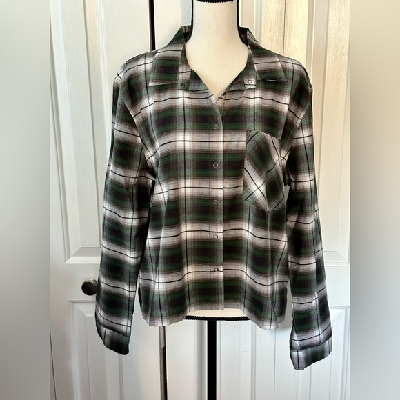 DESIGNED BY RVCA!!! NWOT BUTTON DOWN COLLARD PLAID LONG-SLEEVE TOP - Picture 3 of 4